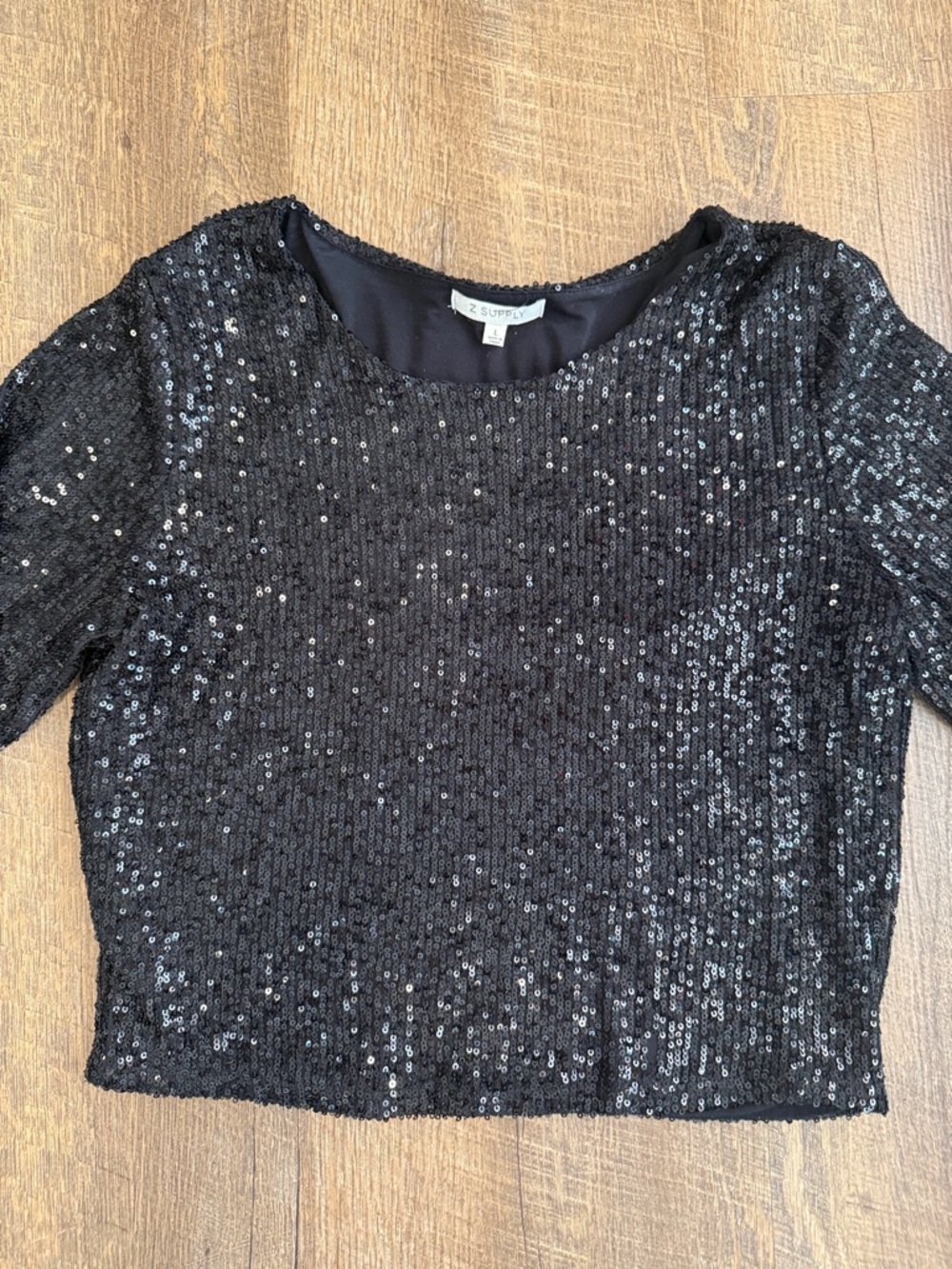 Z Supply Women’s Aurora Black Sequin Long Sleeve Crop Top Size Large - Picture 4 of 13